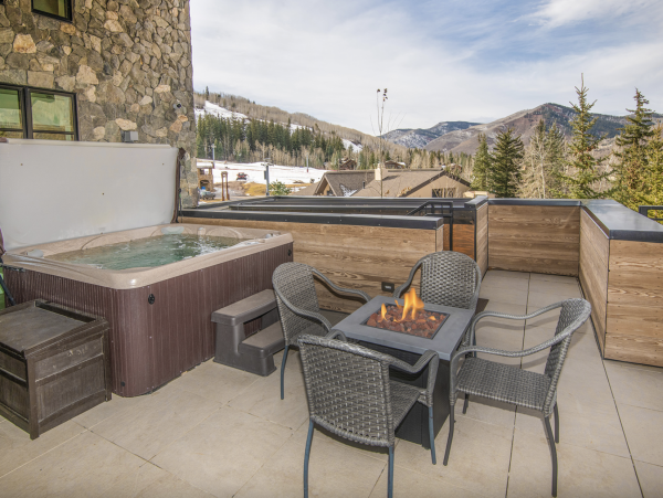 Luxury Vail Ski-In-Ski-Out Penthouse Sleeps Twelve Guests